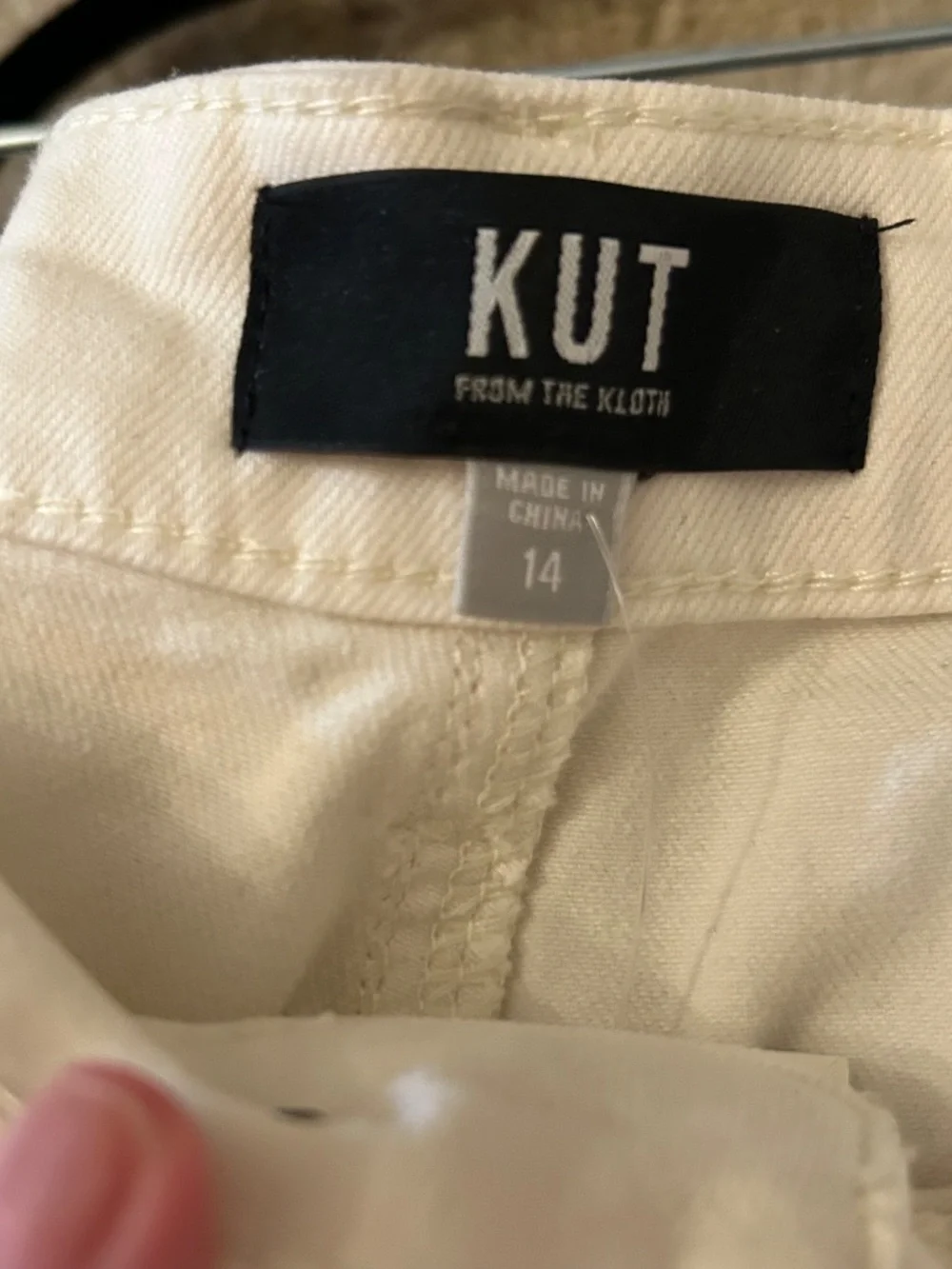 Kut from the Kloth Meg High-Rise Wide Leg Denim with Raw Hem - Size 14 - NWT - Picture 3 of 4